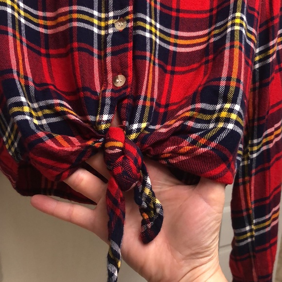 Style Envy Red Plaid Flannel Crop Top Medium M - Picture 4 of 7
